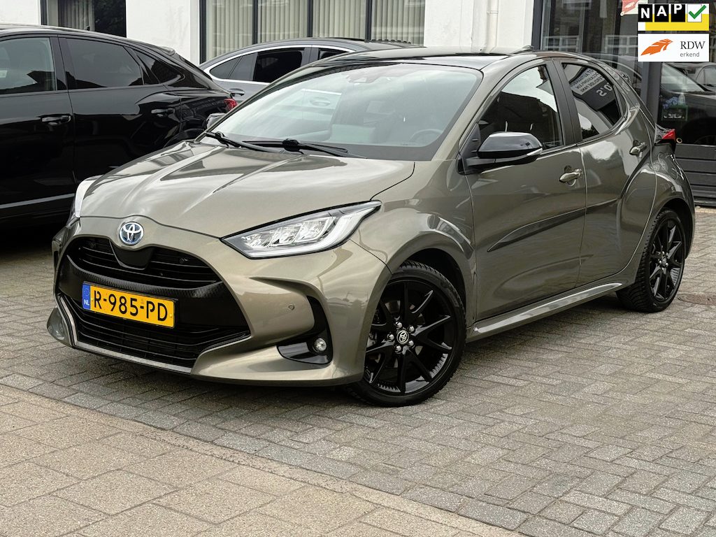 Toyota Yaris 1.5 Hybrid Executive, Apple Carplay/Android,Navigatie,Stoelverwarming,Stuurverwarming