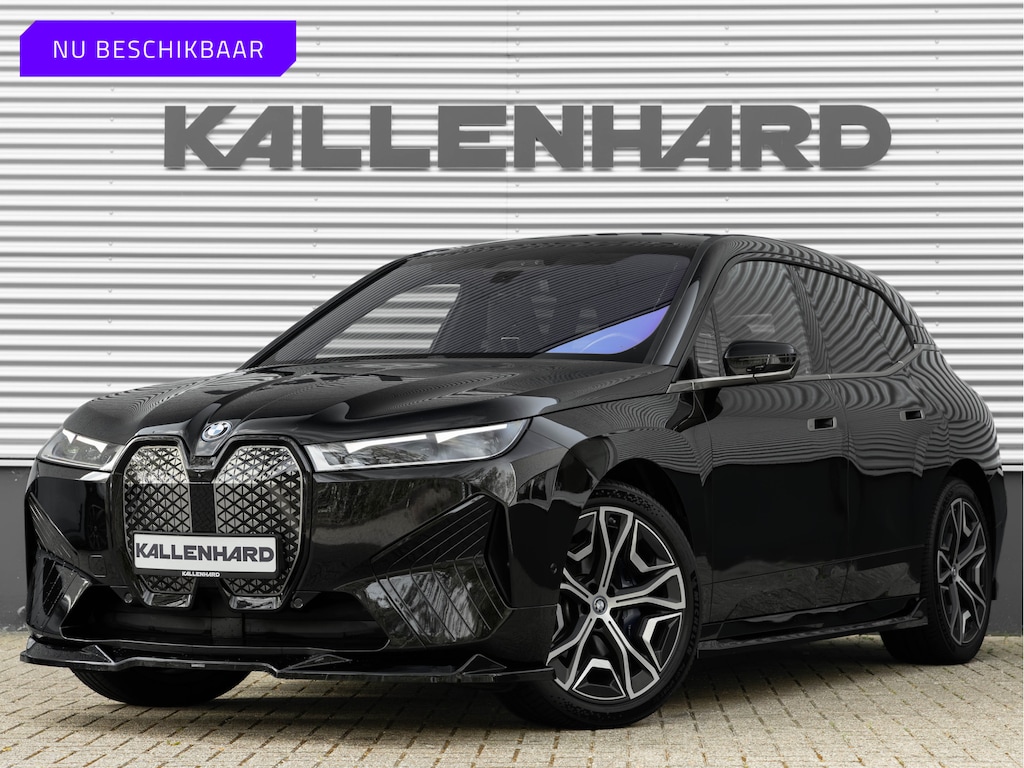 BMW iX xDrive50 - Luchtvering - Integral Active Steering - Driving Ass Prof - Pano