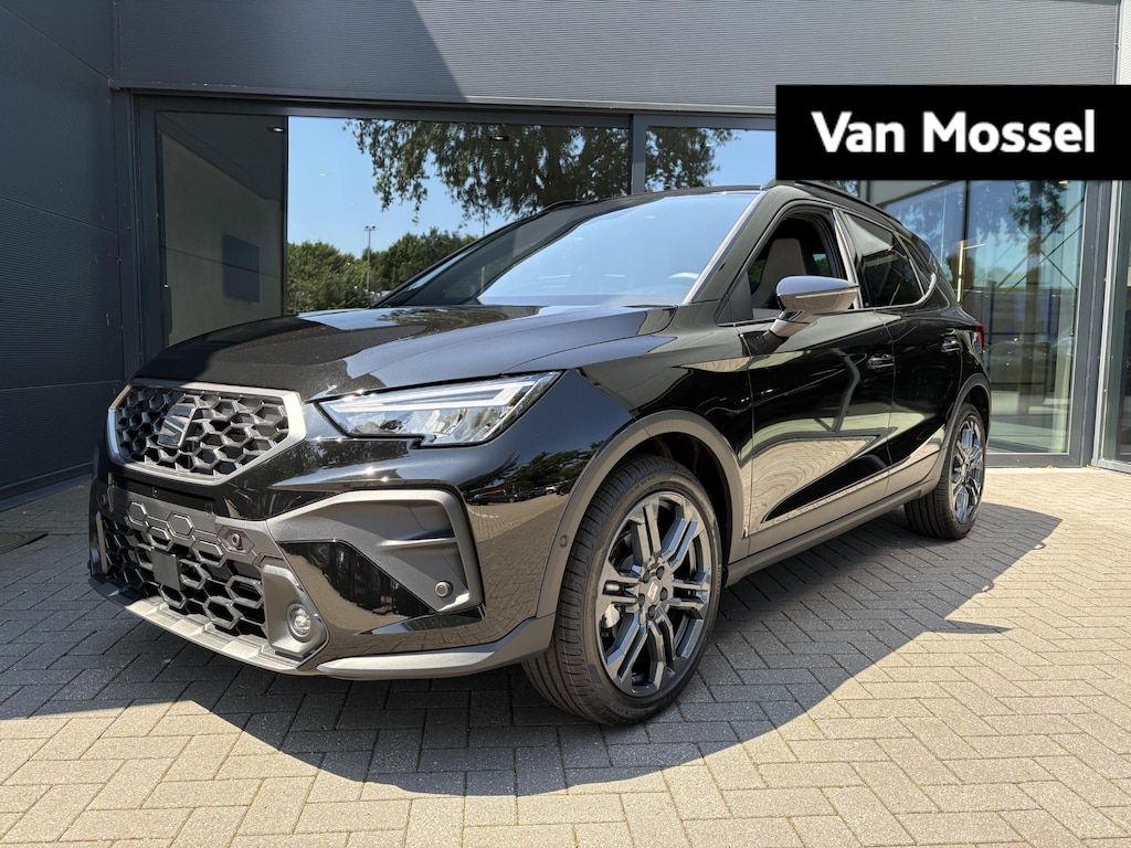 SEAT Arona 1.0 EcoTSI FR Business Connect 95PK | Stoelverwarming | Sportstoelen |  Parkeersensoren | Achteruitrijcamera | Virtual Cockpit | Apple Carplay & Android Auto | Direct Leverbaar! |
