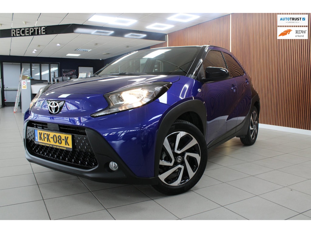 Toyota Aygo X 1.0 VVT-i S-CVT Envy | Airco | Cruise control | Carplay | Achteruitrijcamera | Stoelverwarming