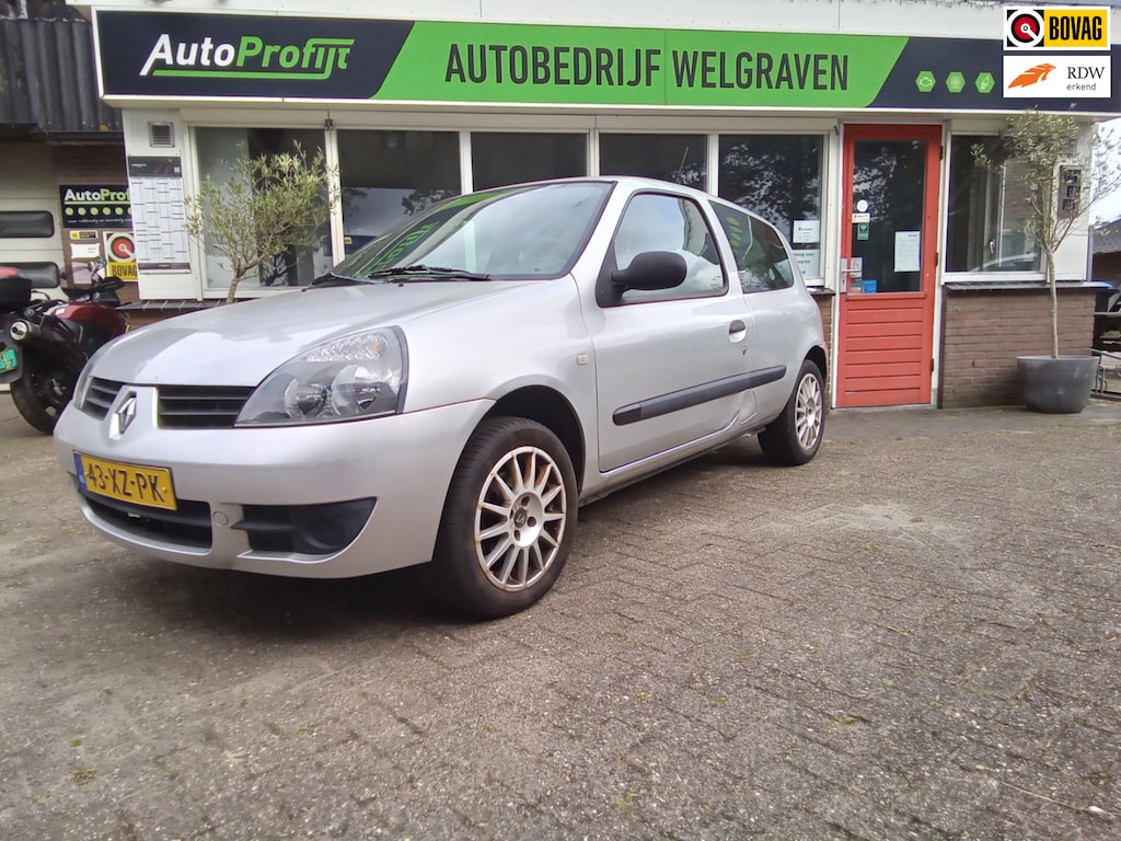 Renault Clio 1.2 Campus Accès