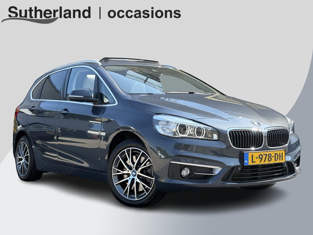 BMW 2-Serie Active Tourer 225xe iPerformance High Executive | PHEV | Panoramadak | Stoelverwarming | Leder | Head-Up | Navi