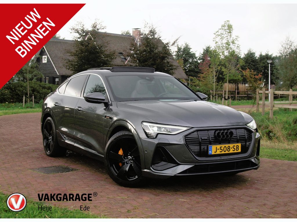 Audi e-tron Sportback 55 quattro S edition 95 kWh | SOH 92% | S-Line Stoelen | Panoramadak | Bang & Olufsen | Camera | Ambienteverlichting |