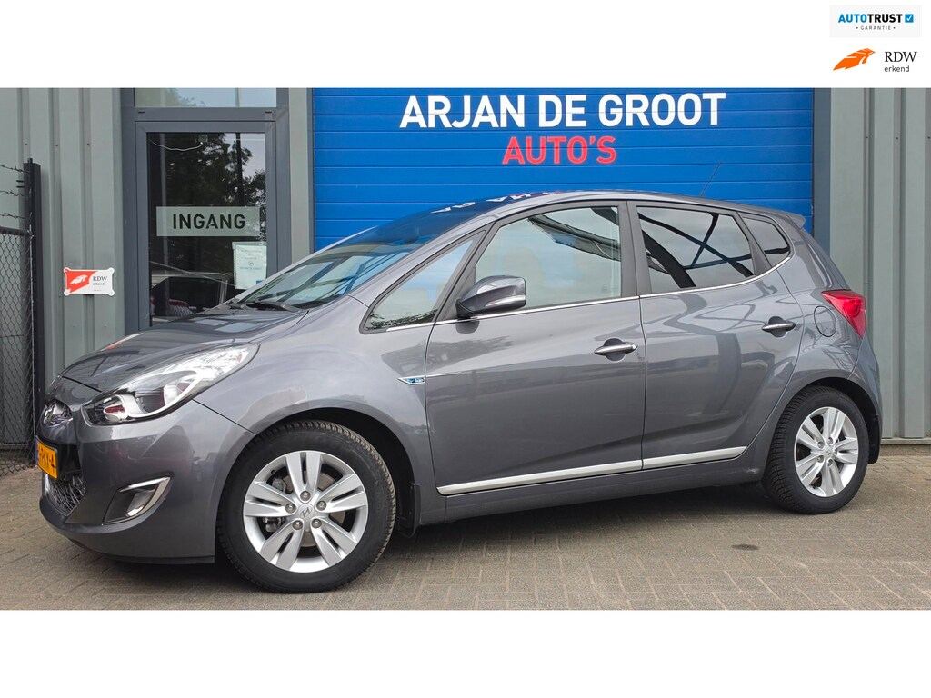 Hyundai ix20 1.6i i-Catcher Climate Cruise Panorama Trekhaak NAP!