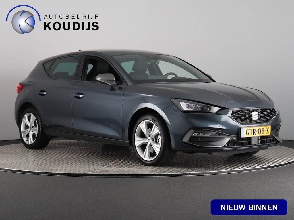 SEAT Leon 1.5 TSI e-Hybrid FR PHEV First Edition (NL-Auto / ACC / Camera / Carplay / 132km accu)