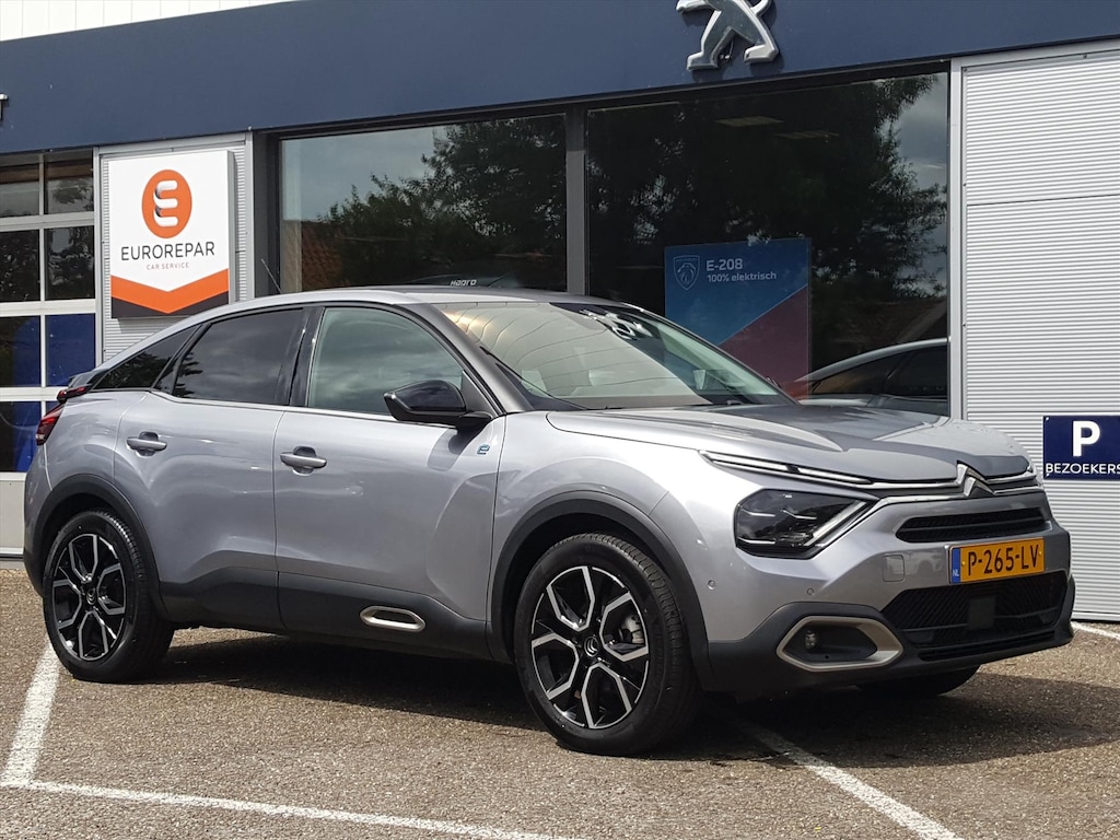Citroën E-C4 EV 50kWh 136pk Feel Pack Apple Carplay & Android Auto | Navi | Achteruitrijcamera | KEYLESS | Stuur&Voorruitverwarming | Cruise & Climate | BT | LMV18
