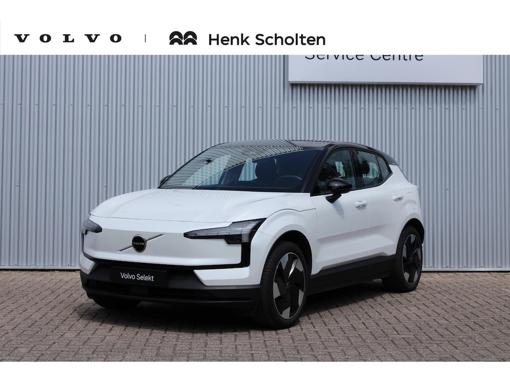 Volvo EX30 Single Motor Extended Range Plus 69 kWh | Stoelverwarming | Google Services | Achteruitrijcamera | Elektrisch bedienbare achterklep | Standkachel | Apple Carplay | Android Auto
