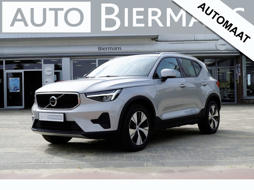 Volvo XC40 2.0 B3 Core Mild-Hybrid / INCL. Fabrieks-garantie / Verkoopklaar