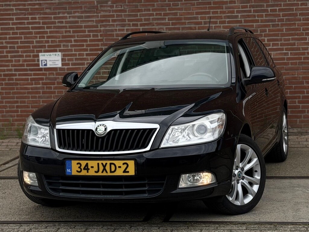 Skoda Octavia Combi 1.4 TSI Ambition Bns |Clima |CruiseC |Nieuwe APK