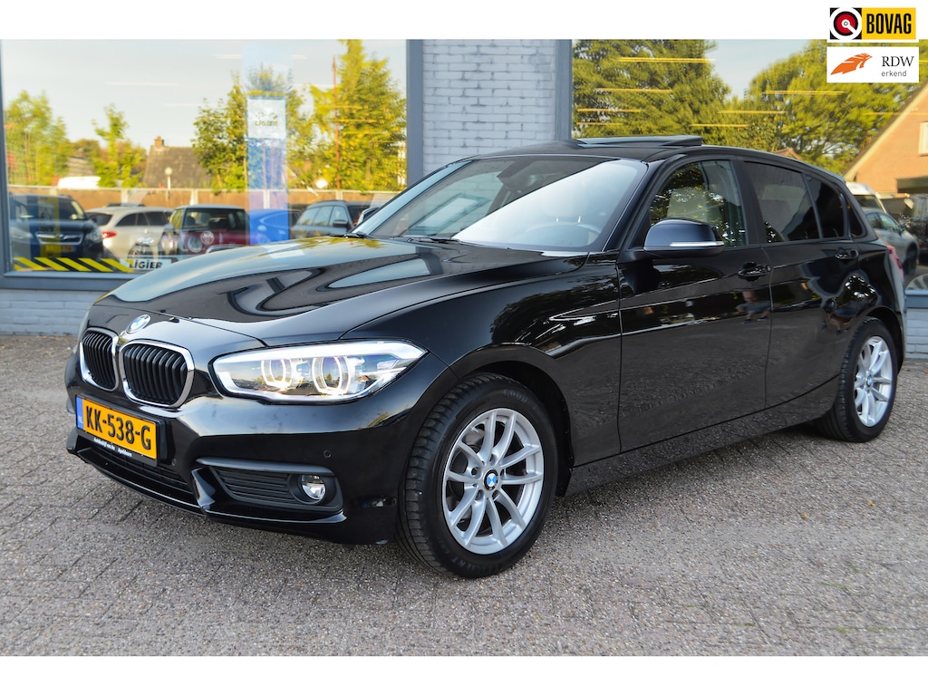 BMW 1-Serie 116i Centennial High Executive ORIG NL|OPEN DAK|STUUR+STOEL VERW.|LEER