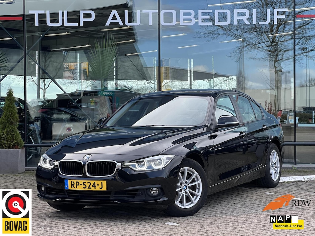 BMW 3-Serie 318i High Executive Automaat Clima 2018 Leer NAP