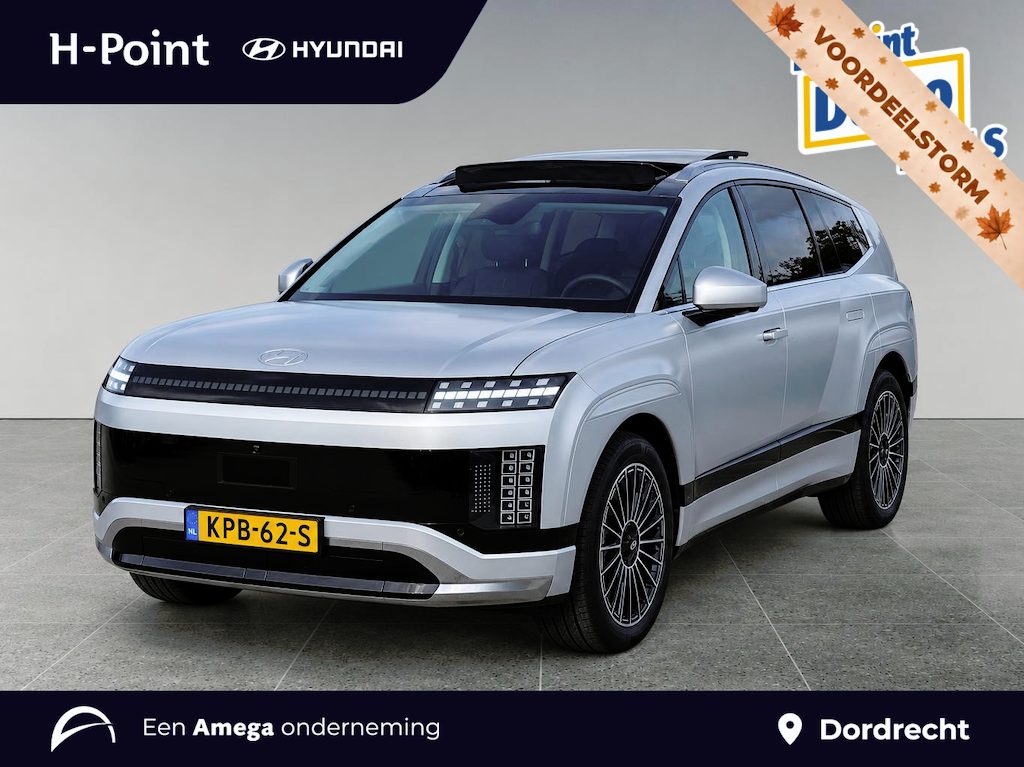 Hyundai Ioniq 9 Lounge AWD+ 110.3kWh 428pk | DEMOMODEL €15.000,- VOORDEEL | 7-PERSOONS | SCHUIF/KANTELDAK | ULTRAVIOLET CLEANING | 2.500KG TREKGEW. (GEREMD) |