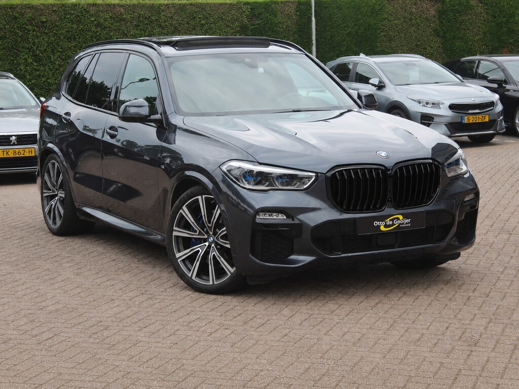 BMW X5 xDrive45e High Exe. M Sport / SoH 91,2% / Panoramadak / 360Camera / Head-up / 22'' / Swarovski / Laser LED / Leder / Harman Kardon / DAB / ACC / Getint glas
