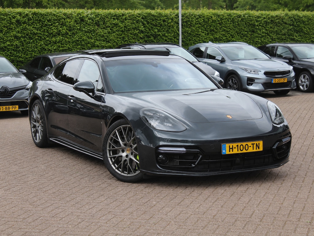 Porsche Panamera 4.0 Turbo S E-Hybrid / Panoramadak / 360Camera / Achterasbesturing / Nachtzicht / Softclose / 21'' / Sportuitlaat / Matrix LED / Carbon intr. / Bose / Sportdesign / Volleder / Dodehoek / DAB / ACC