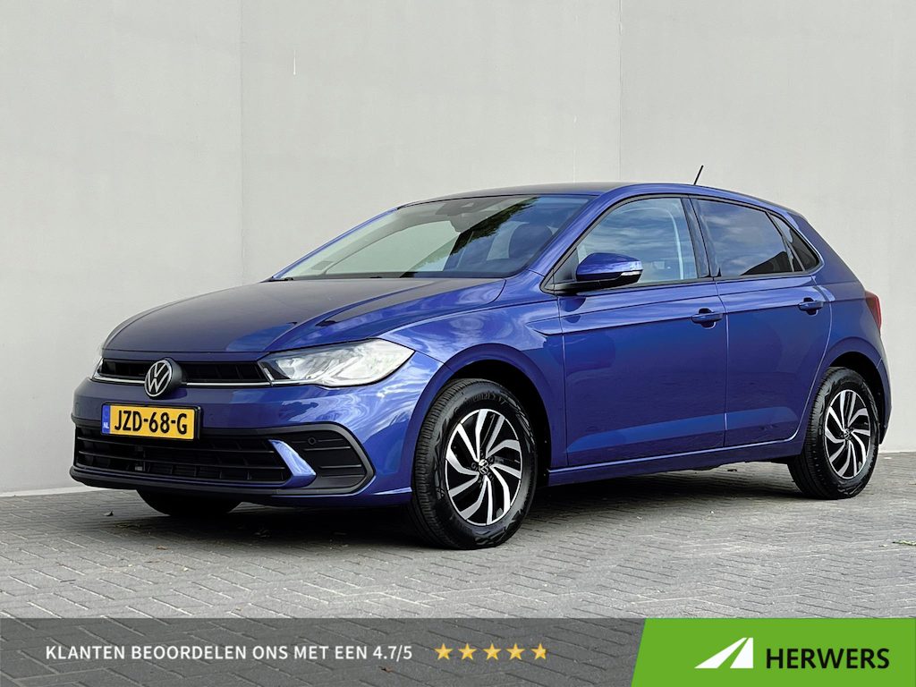 Volkswagen Polo 1.0 TSI Life Edition Automaat / Camera / Airco / PDC V+A / Navigatie via Apple CarPlay  Android / Draadloos Laden / 15" LM wielen /