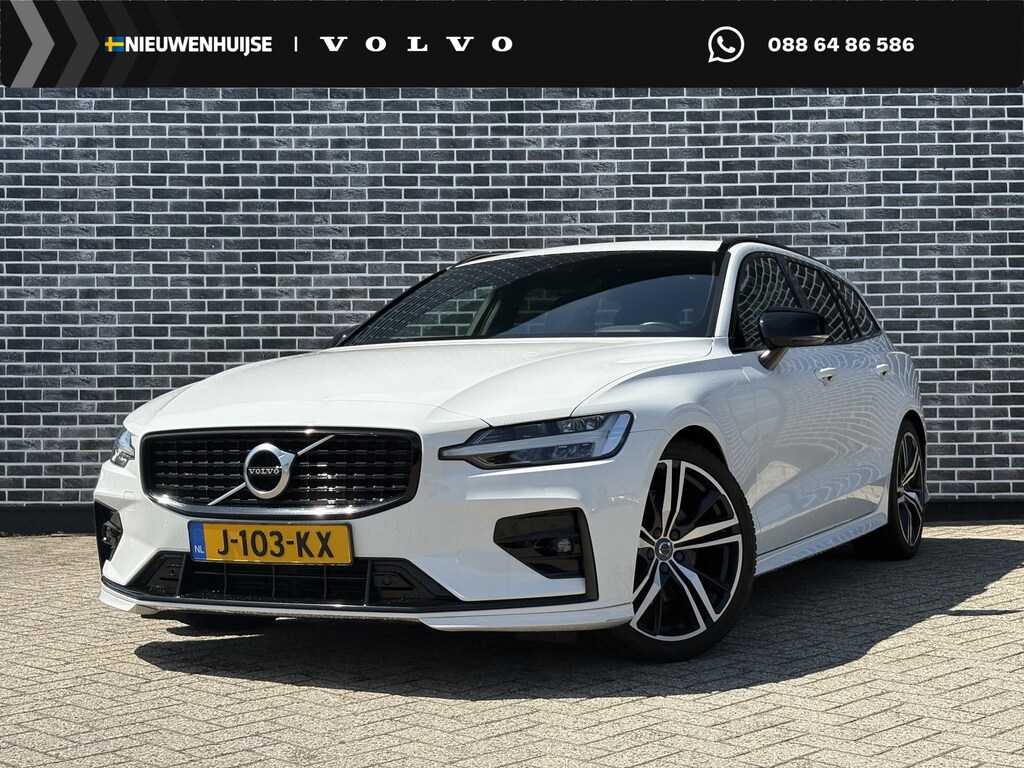 Volvo V60 2.0 B3 R-Design | Trekhaak | Achteruitrijcamera | Parkeersensoren | Sportstoelen | Keyless Entry | Elektrische Achterklep | Cruise Control Adaptief | BLIS | Stoelverwarming | Lichtmetalen Velgen 19 inch | Navigatie | Apple Carplay | Android Auto
