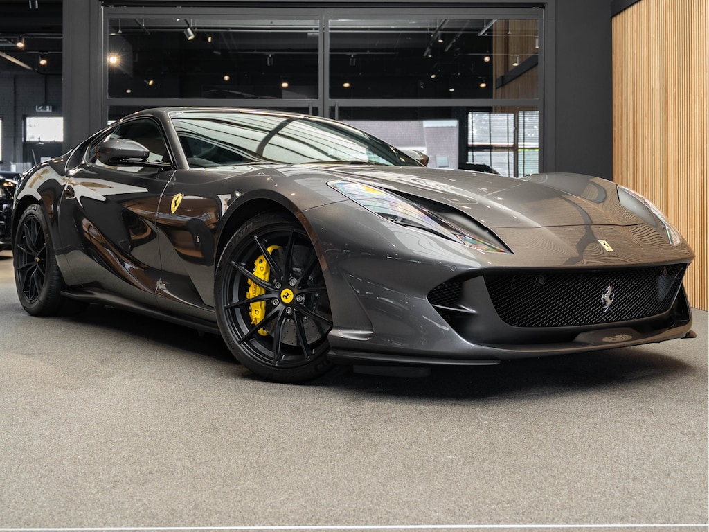 Ferrari 812 Superfast V12 HELE Carbon Sport Stoelen 6.5 V12 Superfast HELE