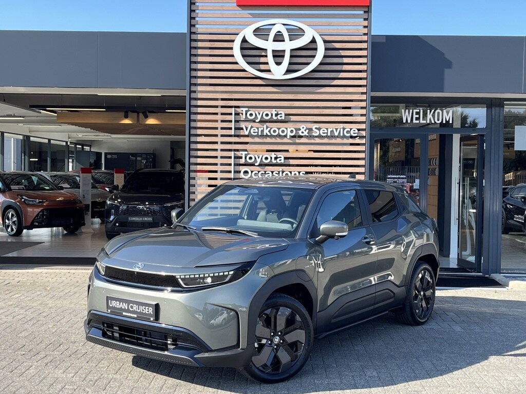 Toyota Urban Cruiser Executive 61 kWh