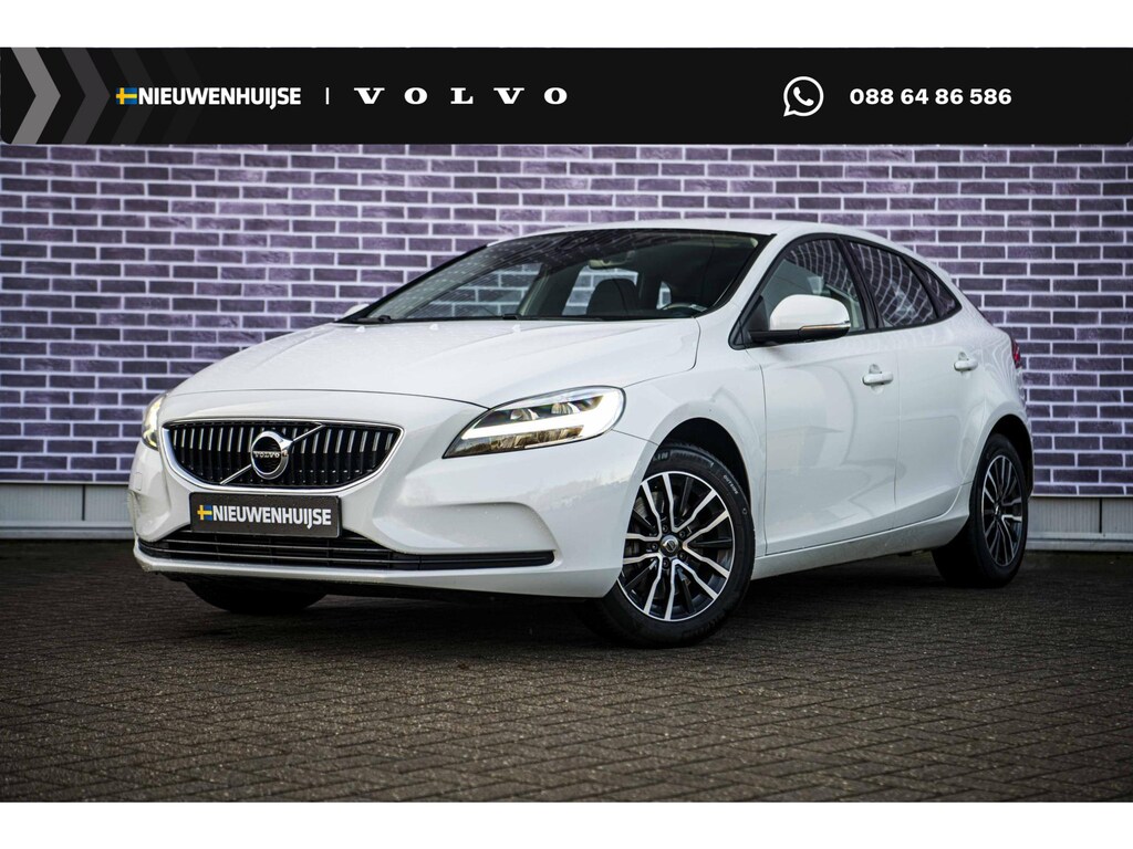 Volvo V40 1.5 T2 Polar+ | Automaat | Stoelverwarming | Navigatie | LED koplampen | Parkeersensoren Achter | Climate Control | Cruise Control | Volvo On Call | 16 inch velgen | Regensensor |