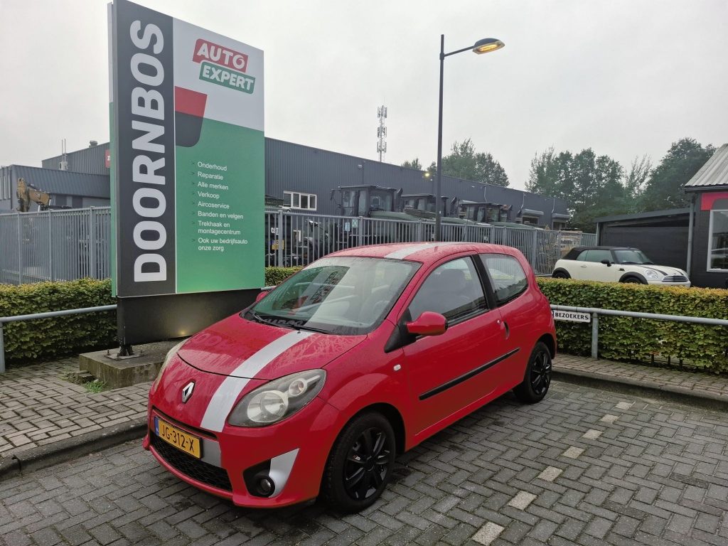 Renault Twingo 1.2-16V Dynamique Distr.riem is vervangen. Goede airco !!
