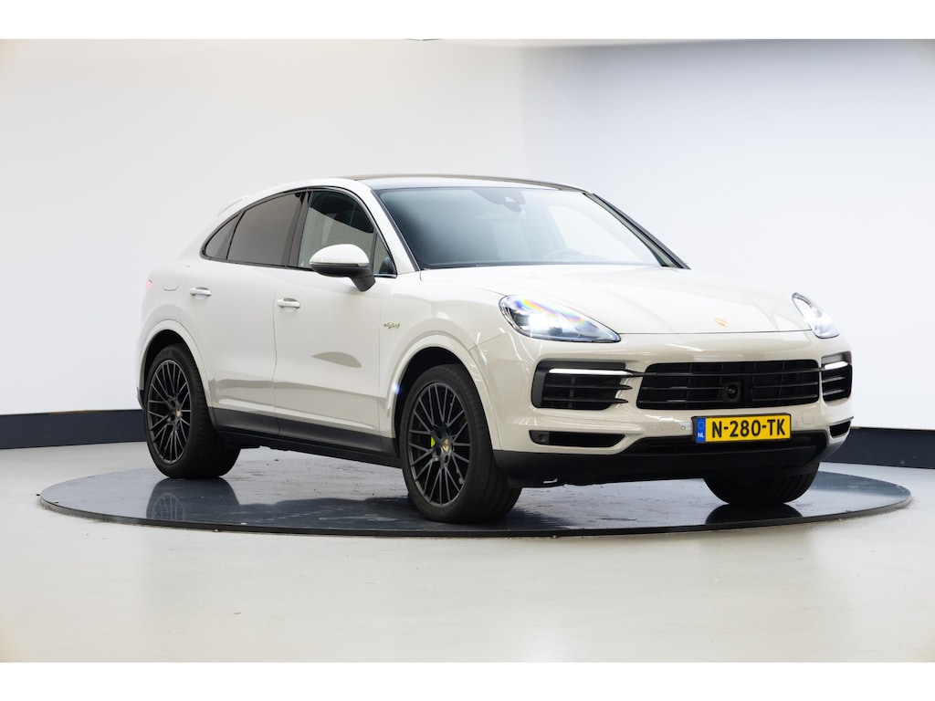 Porsche Cayenne Coupé 3.0 E-Hybrid | 21 Inch | Panoramadak |