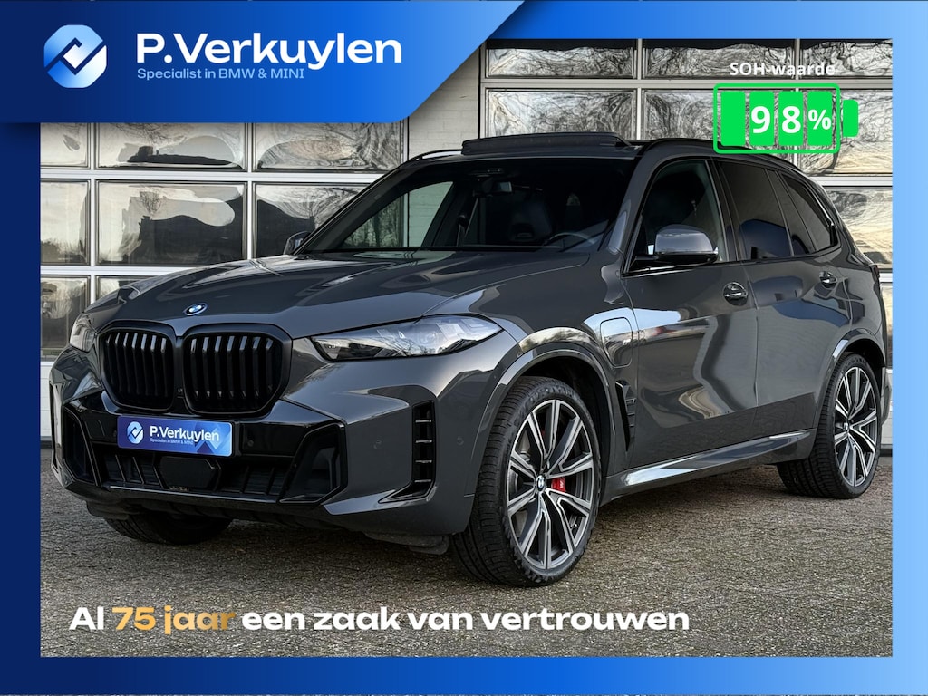 BMW X5 xDrive50e M SPORT PRO | PANORAMA | HARMAN KARDON | TREKHAAK | M STOELEN | ICONIC GLOW |