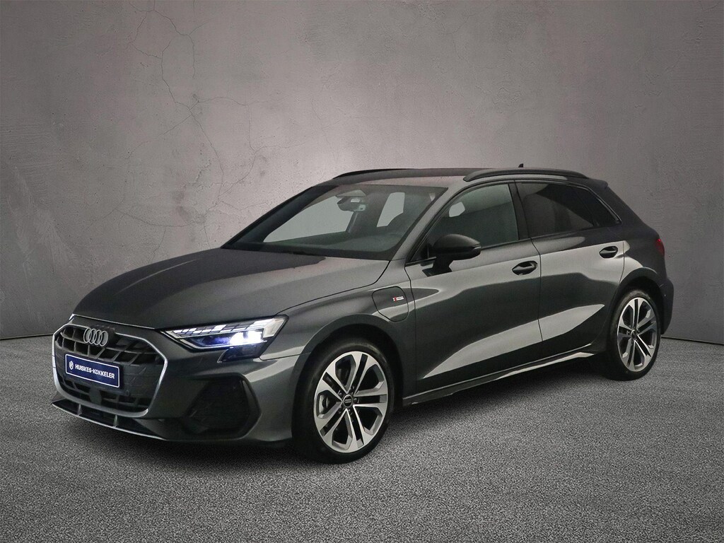 Audi A3 Sportback TFSI e S Edition | Camera | Matrix LED | Adaptieve Cruise Control | Elektrische achterklep | SONOS