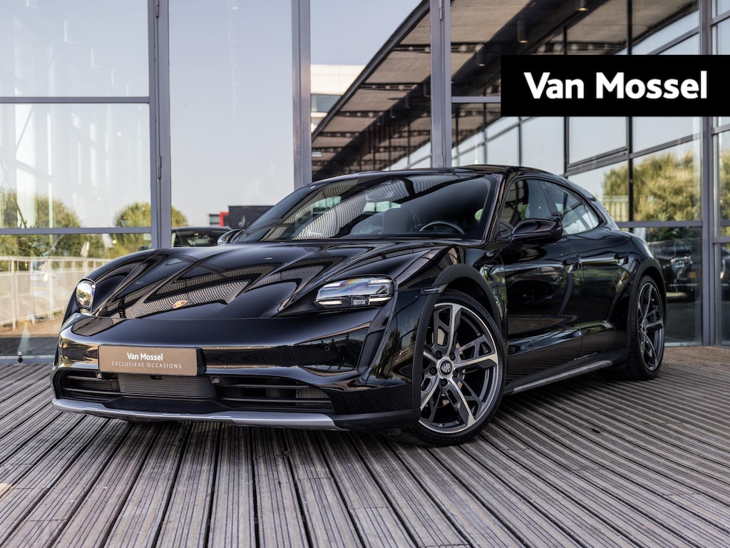 Porsche Taycan Cross Turismo 4 93 kWh |