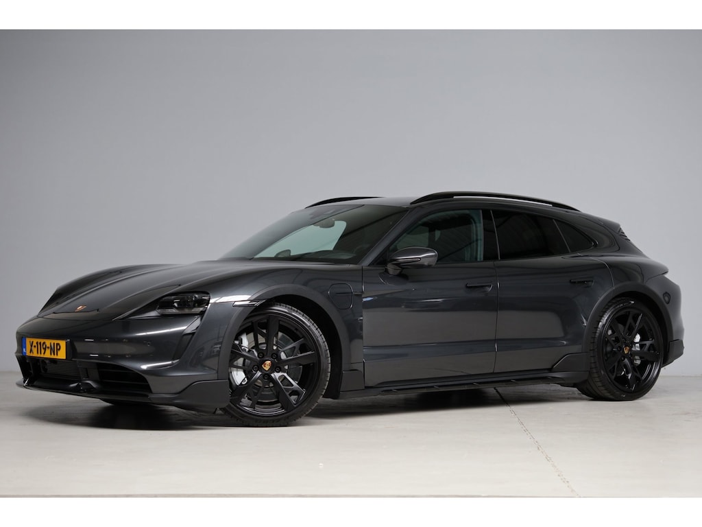 Porsche Taycan Cross Turismo Turbo 93 kWh | burmester | achterasbesturing | head-up | bijrijdersdisplay | carbon | 1e eigenaar