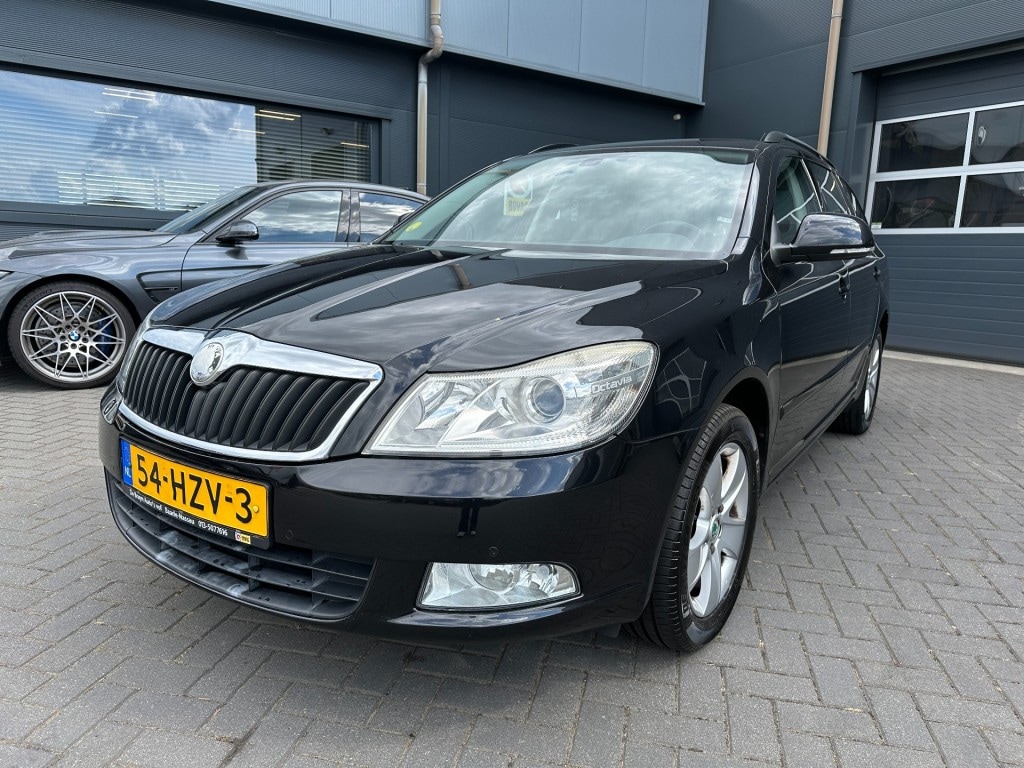 Skoda Octavia Combi 1.8 TSi Ambition 160 PK Navigatie