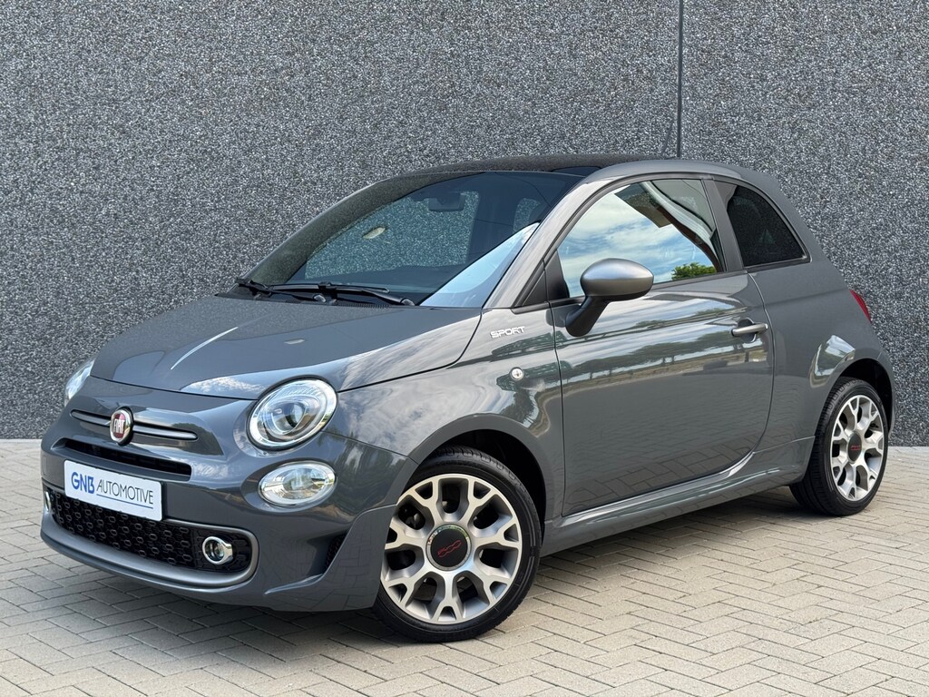 Fiat 500 1.0 Hybrid Sport | Pano | Cruise control | Carplay | Parkeer sensor | Climate control | NAVI | DAB | Zwarte hemel |