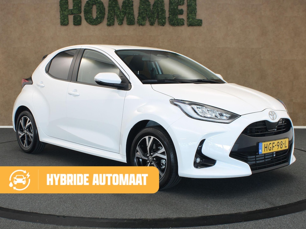 Toyota Yaris 1.5 Hybrid 115 Dynamic - ORIGINEEL NEDERLANDSE AUTO - AFKOMSTIG VAN 1E EIGENAAR - NAVIGATIE - CAMERA - MISTLAMPEN VOOR - APPLE CARPLAY/ ANDROID AUTO - DAB AUDIO - CLIMATE CONTROL - KEYLESS ENTRY/ START - 4 X ELEKTRISCHE RAMEN -