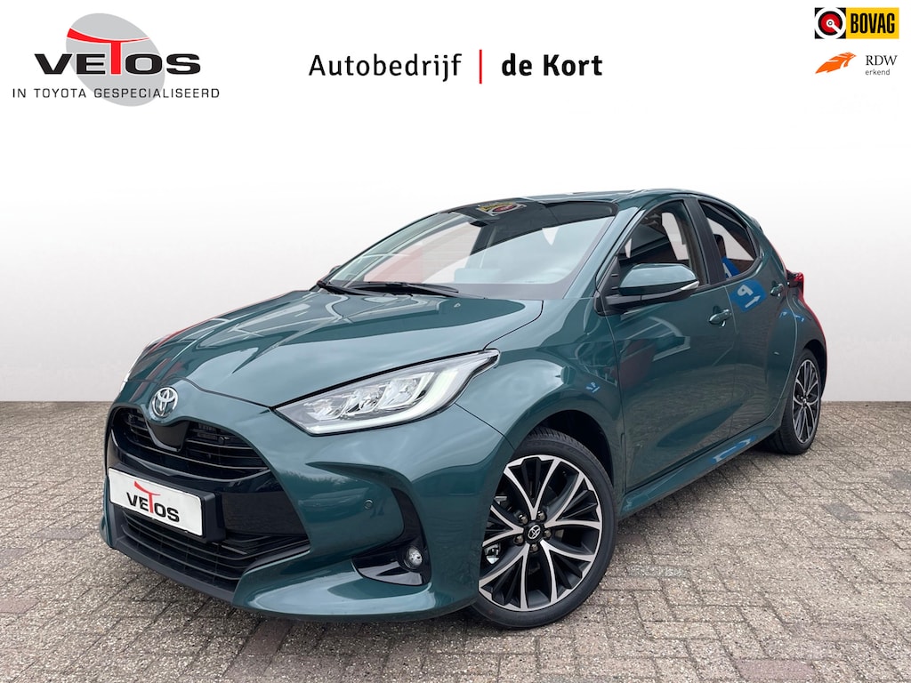 Toyota Yaris 1.5 Hybrid 115 Dynamic, Comfort Pack, Parkeersensoren, Blindspot, etc...