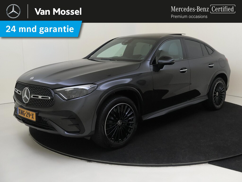 Mercedes-Benz GLC Coupe 300e 4MATIC Business Solution AMG Premium Plus - Nightpakket - Trekhaak - Distronic - Panoramdak - Carplay