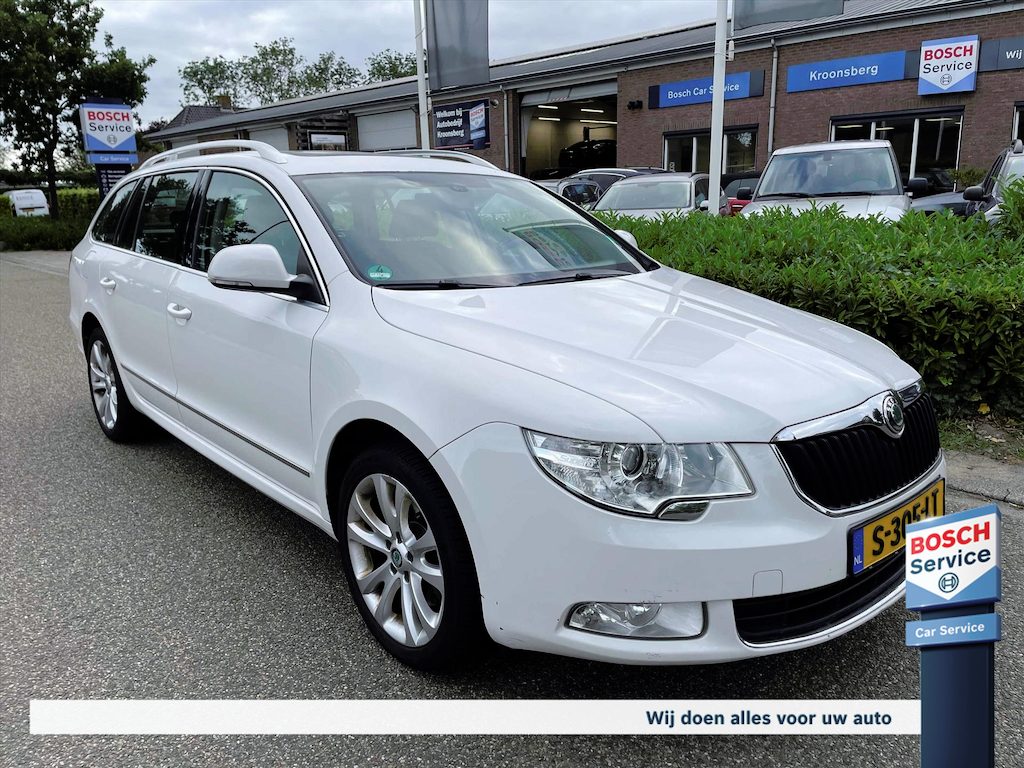 Skoda Superb 1.8 TSI 160pk DSG-7 Elegance Candy White
