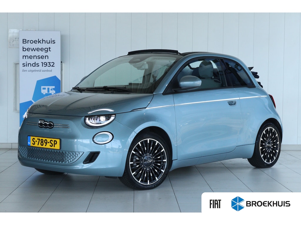 Fiat 500C Passion 42 kWh | Cruise Control | Elektrische Kap | Keyless | LED | 17 Inch | Navi | Carplay | Climate | Sensoren