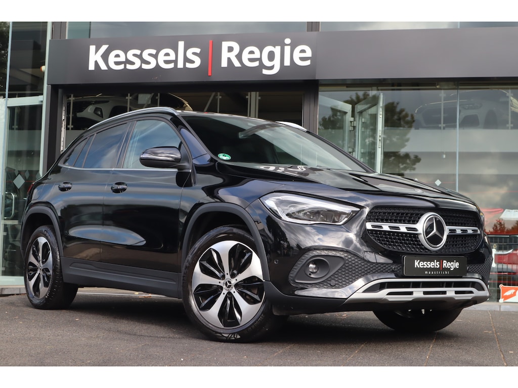 Mercedes-Benz GLA 250 e Style | Pano | Ambient | Distronic | Multibeam | Camera | Bliss | CarPlay | 19” | Stoelverwarming
