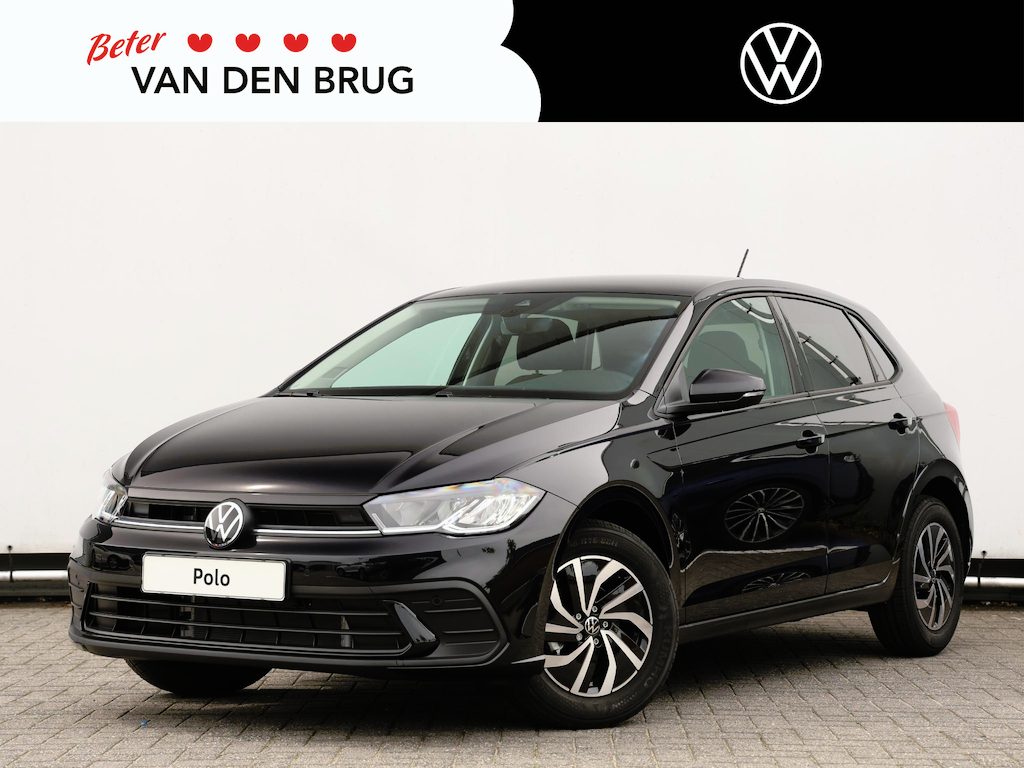 Volkswagen Polo Life Edition 1.0 70 kW 95 pk TSI | Trekhaak afneembaar | App-connect | Stoelverwarming | Camera |