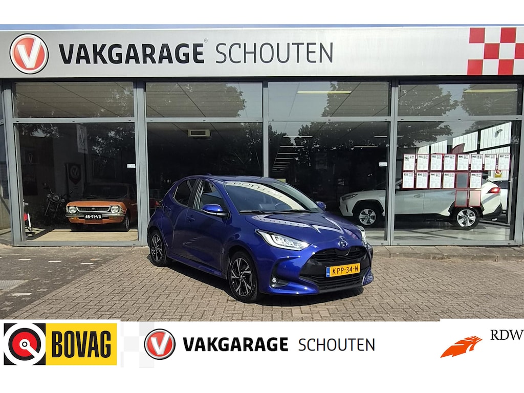 Toyota Yaris 1.5 Hybrid 115 Business Plus |Verwarmde voorst|Apple carplay.