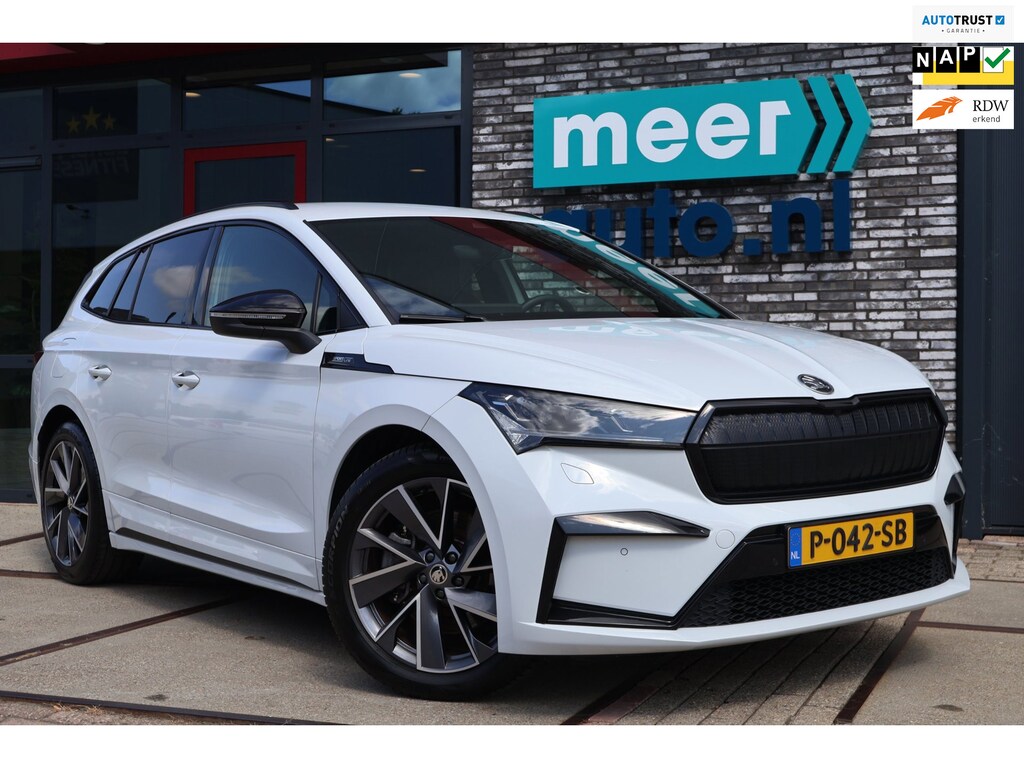 Skoda Enyaq iV 80 Sportline SOH 92% l TREKHAAK l ADAPT.CRUISE l DODE HOEK l MATRIX l LANE l CARPLAY lORG.NL l DEALER OND l NAP l