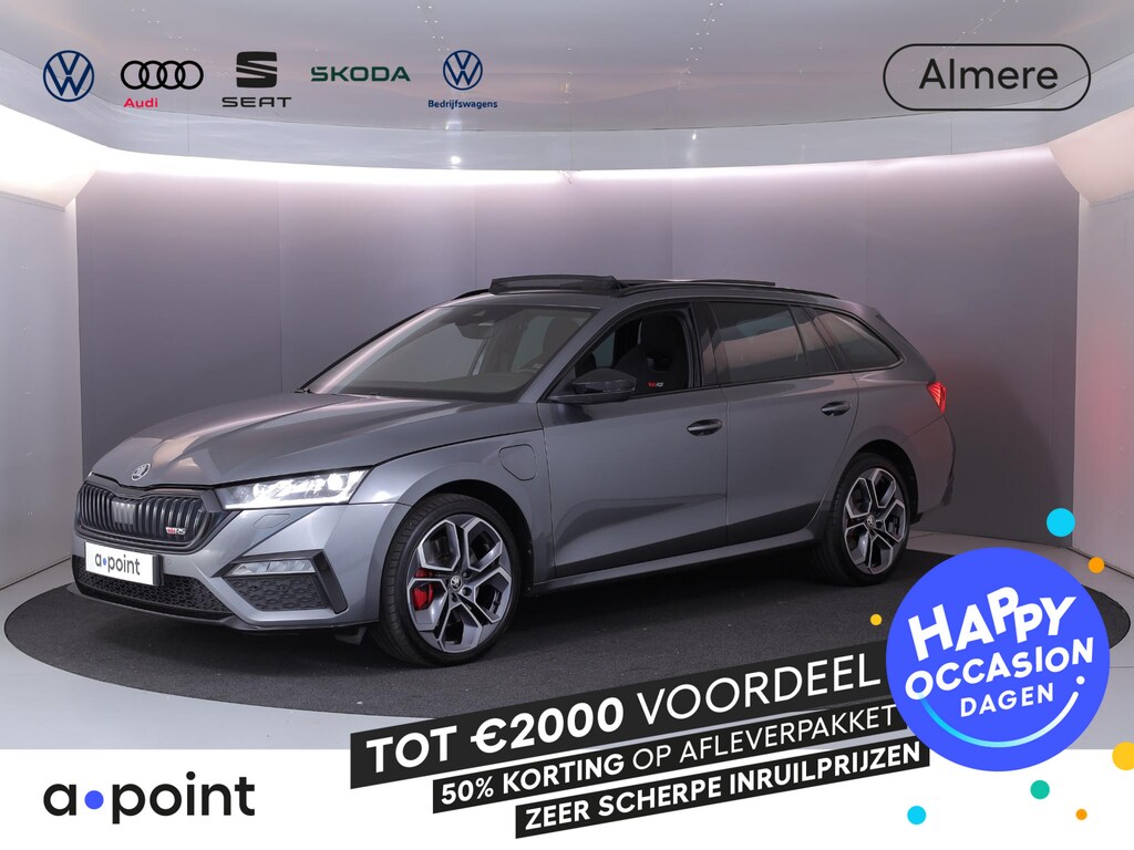 Skoda Octavia Combi 1.4 TSI RS iV PHEV Business 245 pk Automaat | Navigatie | Panoramadak | Parkeersensoren | Autom. airco | Keyless | Stoelverwarming |