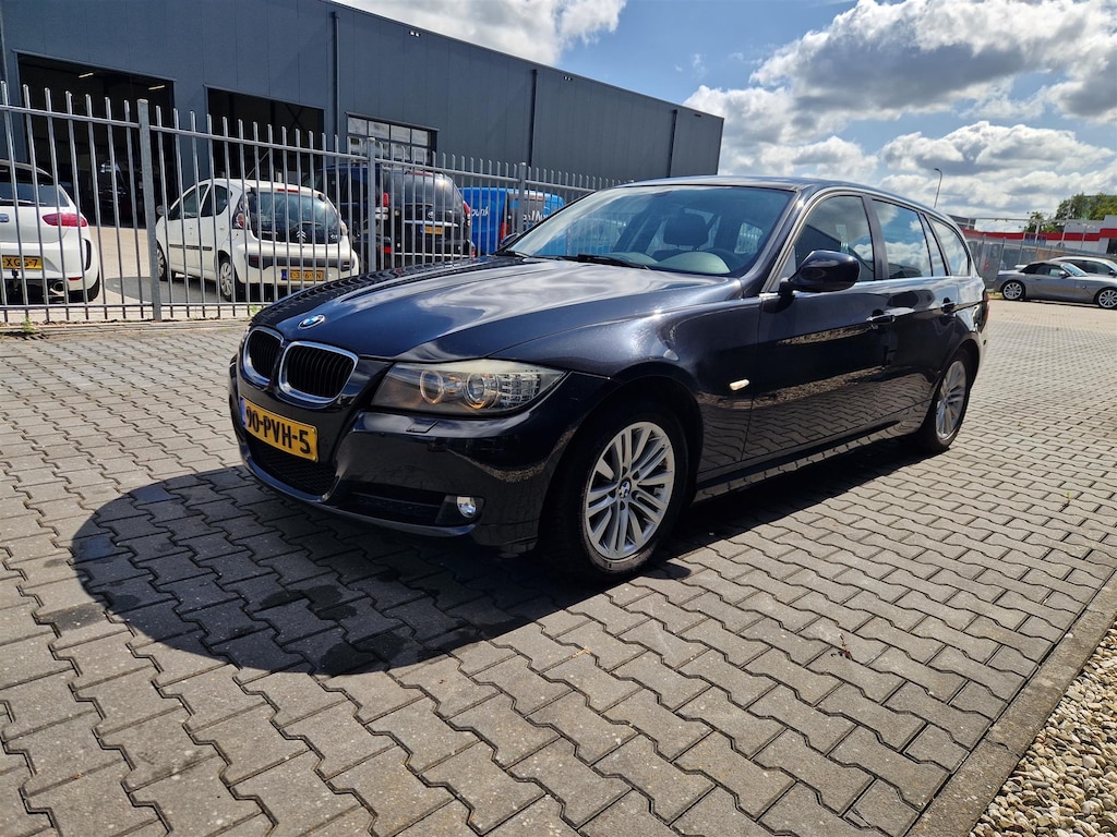 BMW 3-Serie 318i Silnik jest zablokowany*Automaat*Xenon*Navigatie