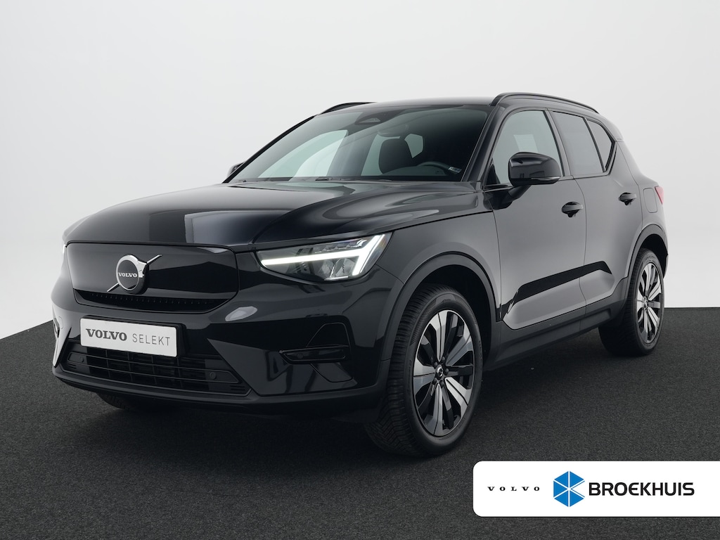 Volvo XC40 Twin Recharge AWD Plus | 408pk | Trekhaak | Warmtepomp | Adaptive Cruise | BLIS | Stoel- & Stuurwielverwarming | Getint glas | All Season