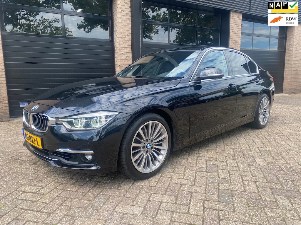 BMW 3-Serie 330e Centennial High Executive