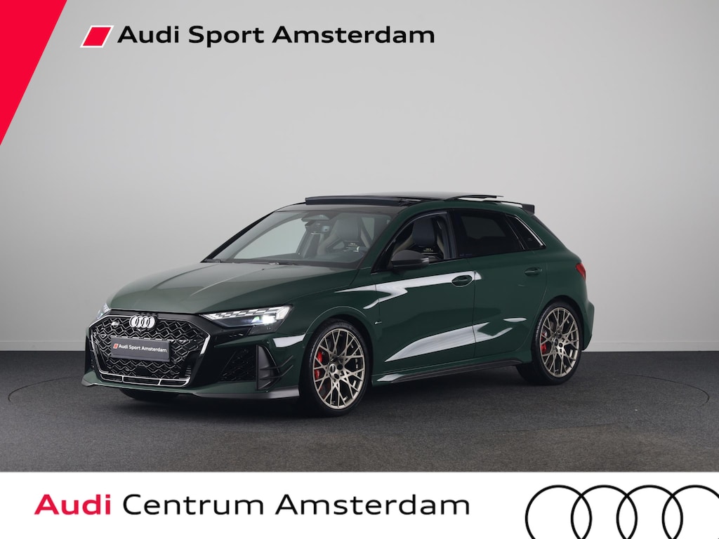 Audi RS3 Sportback Competition Limited 2.5 FSI 295 kW / 400 PK SB | 586 / 750  gelimiteerde oplage | Audi Exclusive Malachite Green | Panoramadak | Sonos | HUD |