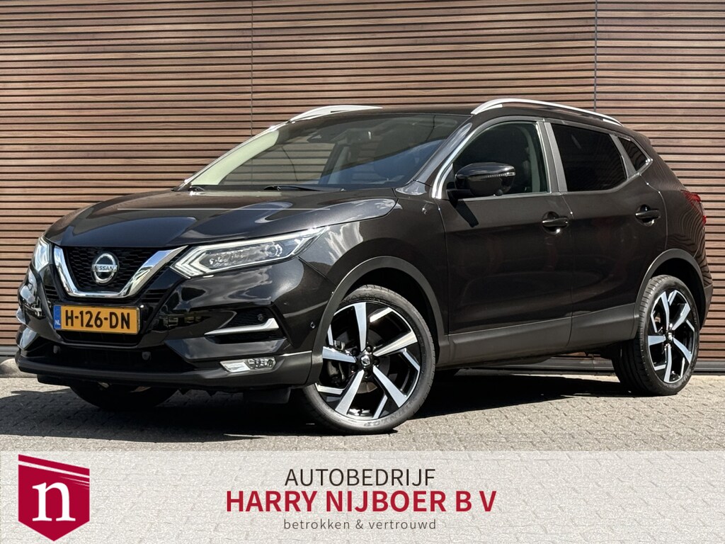 Nissan Qashqai 1.3 DIG-T Tekna + Dodehoek / Navi / 360* Camera / Panodak