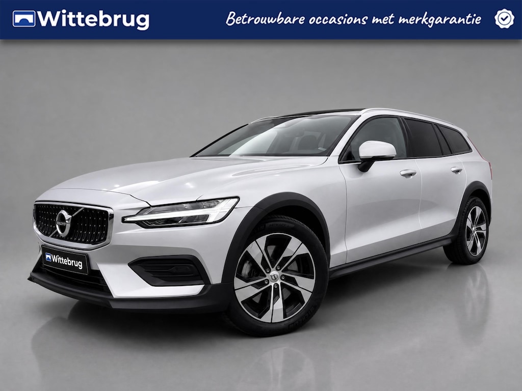Volvo V60 Cross Country 2.0 T5 AWD / Digitaal dashboard / Navigatie / Camera /  App connect /  Lichtmetaal 18 inch / **