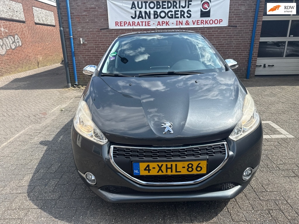 Peugeot 208 1.2 VTi Style