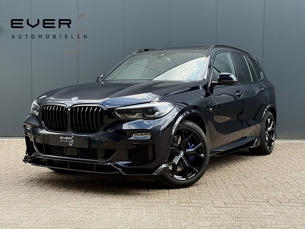BMW X5 X-Drive 45e 394PK, ACC, M-Sportpakket, Pano/Skylounge, Harman/Kardon, 360*/Camera, Lane/Assist, Memory, Black/optiek, 21'