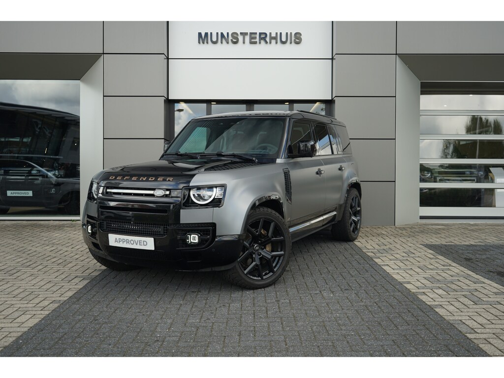 Land Rover Defender 110 2.0 P300e 110 S | Fiscale waarde €88.000 | Munsterhuis Edition | Koelvak | Elektrische trekhaak |